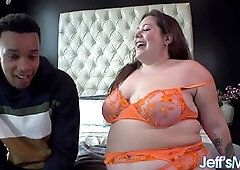 Obese Playgirl Kurvy Kassy Feeds on a BBC In advance of Riding It