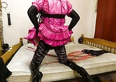 Amateur sissy, crossdresser maid