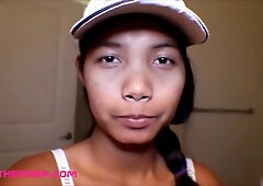 Thai 18-years-old Deep Throat Tharot Pie After See Shark Reef Aquariu