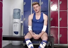 Gay porn, taking it, in welsh