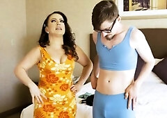 Girl Bullies - Carmen Makes Her Little Vacation Sissy Eat