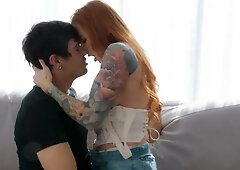 Sexy MILF Sophia Locke porn clip