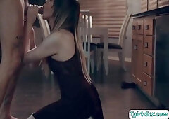 Slut Shemale Analed By Stepbro In Kitchen