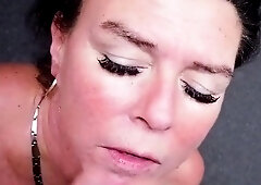 Busty Amateur Milf Amanda In POV Sex