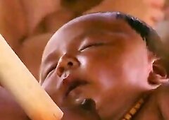 The tribe Zo'é shows his way of life and their perception of the world. We will know the identity of this isolated village throughout their ever