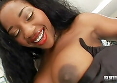 Curvy ebony beauty Lori Alexia takes Lexington Steele's thick BBC in stockings and heels
