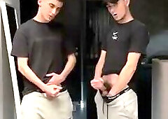 Twink handjob cum