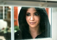 Jane Wilde and Natalie Knight are pleasing their horny boss