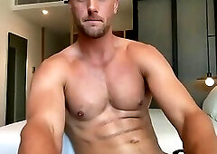 courtney981 stroking