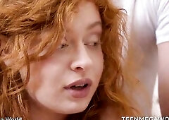 Slutty Reina Flore Gladly Takes Break From Notebook For Massage And Wild Sex