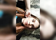 a pretty hotty flirting with u.