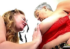 Black dildo in Savana and Lily