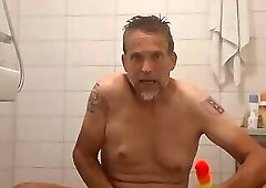 After a short vacation, I made another horny video. Playing with my XL Buttplug & The 2 new Pride