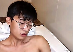 Asian twink