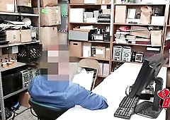 Teen Shoplifter Takes A Facial To Keep Her Parents Out Of It