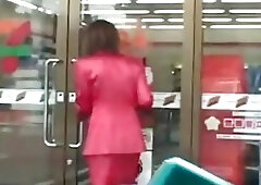 Japanese MILF uses a remote control vibrator in public  - freesextoys*