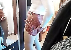 Julie Cox cums in the mirror