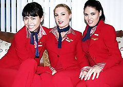 Flower Tucci and Olivia O'Lovely are enjoying dick-riding