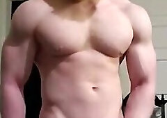 Ginger bodybuilder