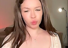 Marina Hot 1