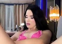 Amateur brunette ariana marie solo toying