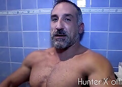 Daddy gives his massive meatpipe a good stroke