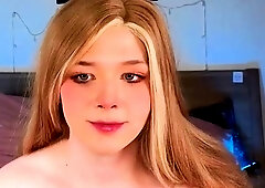 Amateur Blonde Teen Plays Solo with Toy Webcam Porn