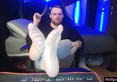 Flashing off my soles, jism on them?