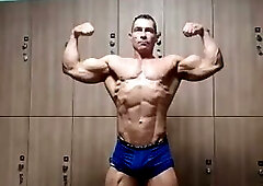 Older Bodybuilder Sexy Posing