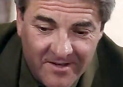 Oma-schlampen... Heiss und willig