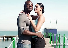 Busty Brunette Kira Queen Gives Up Her Pussy To A Bbc - Erotic Outdoor Interracial