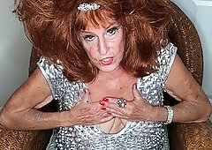 Pregnant Redhead Webcam Masturbation