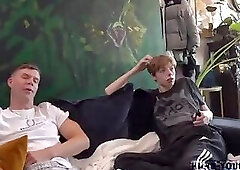 Crazy smile-so happy and so such a down to earth(HYB)