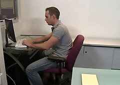 Men: Deep-throating the College Hunk