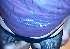 Who wants to Suck this juicy Uncut Clit ready to Orgasm