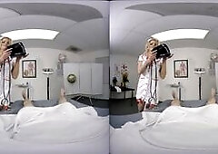 Two Nurses take real good care of this patient's dick in VR
