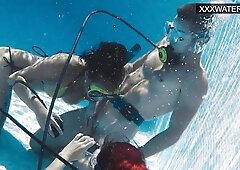 Public dirt with brilliant Polina from Underwater Show