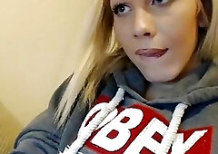 Beautiful blonde shemale tugs on her big dick on webcams