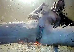 Lustful amateur teen fingers her squirting pussy on webcam