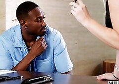 MILFY Anal-Eager Blond MILFs Bunny Madison & Alexis Malone Share A BBC