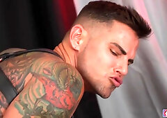 Screaming Gets A Buzz Out Of Blindfolded