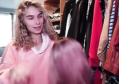 Flowerava's Kawaii Cosplay Hotty Vlog