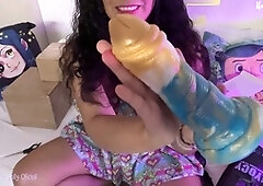 Monster dildo, reaccionando, youtuber