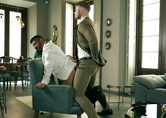 Viking manor demands total submission