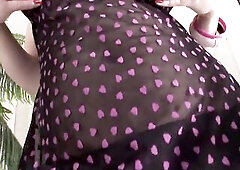 Enchanting pornstar women in outstanding lesbo game