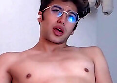 TonyDettella's Livejasmin solo session with a gorgeous Asian girl