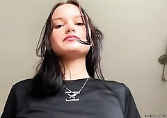 Excited stranger from the tennis court desires me to bang her out of a cock-sock and finish in her throat