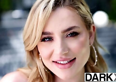 Blake Blosson Fucked By Lexington Steele - Amateur