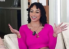 Black Pornstar with Large Booty Ava Valentine Tom Games Pod