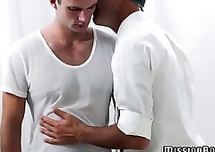 Mormon follower banged by daddy after a nice massage